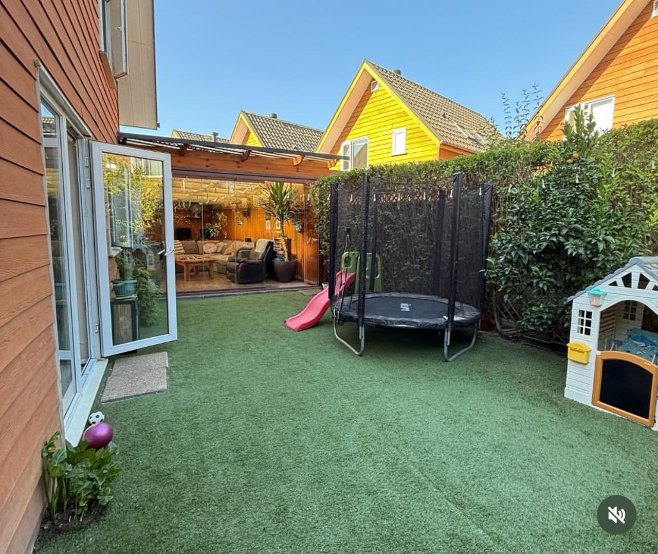 🏡 ¡OPORTUNIDAD! SE VENDE CASA ESQUINA EN CONDOMINIO – BRISAS DEL SOL TALCAHUANO- 8.250UF - Imagen 7