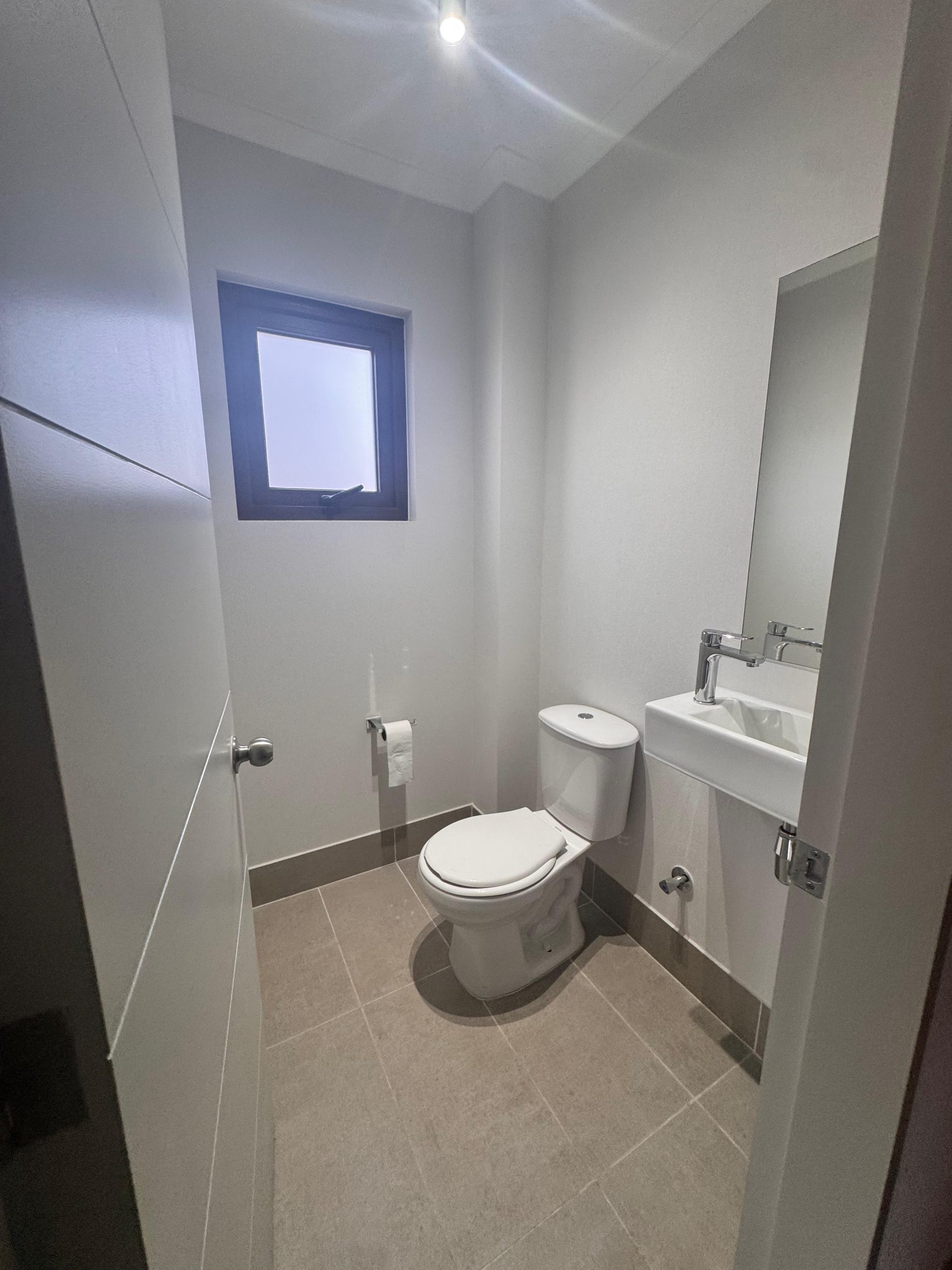 NO DISPONIBLE 🚫CASA EN ARRIENDO 3D+3B🏡SAN ANDRES DEL VALLE ! TALCAHUANO $1.200.000 - Image 4