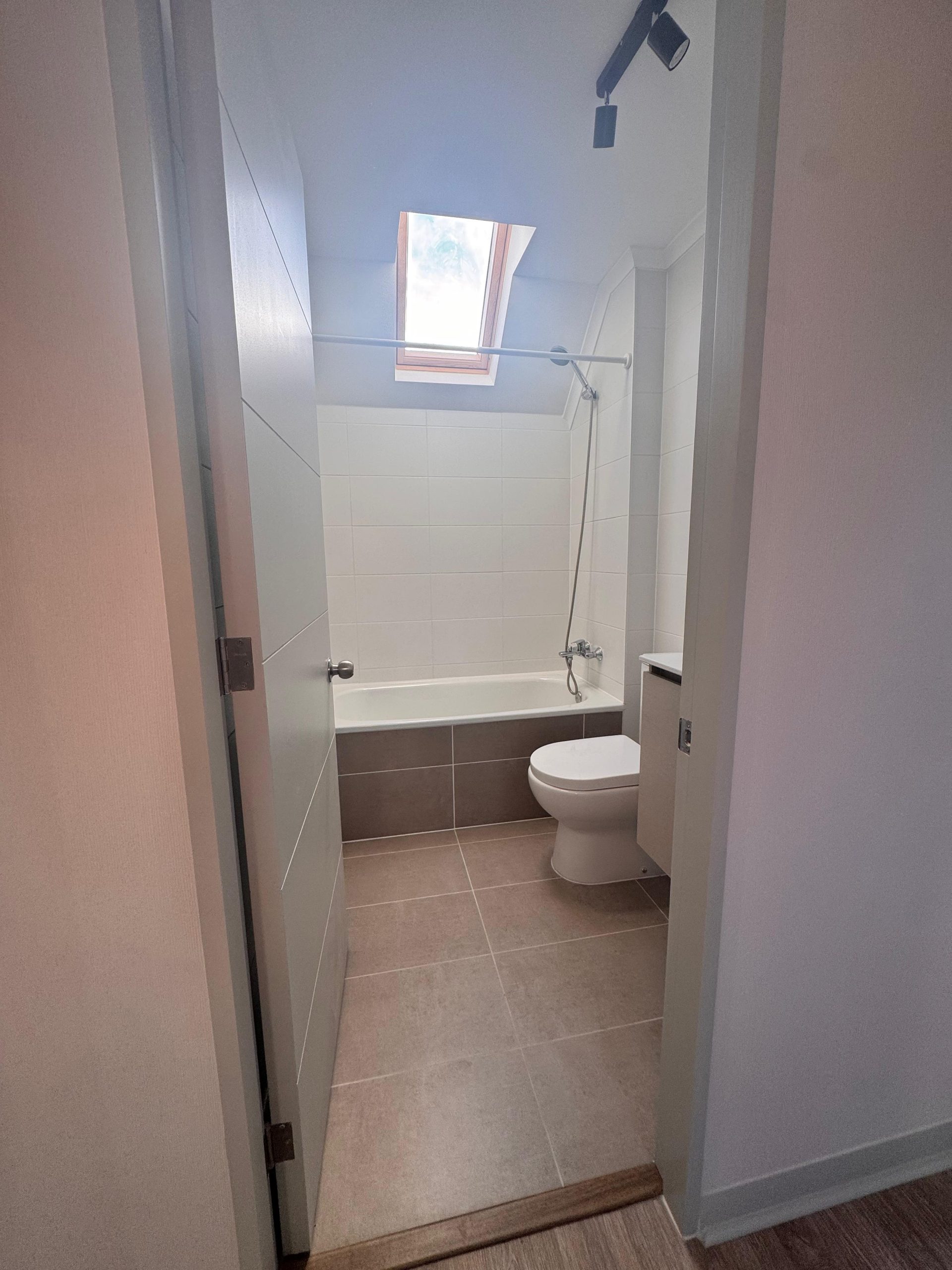 NO DISPONIBLE 🚫CASA EN ARRIENDO 3D+3B🏡SAN ANDRES DEL VALLE ! TALCAHUANO $1.200.000 - Image 12