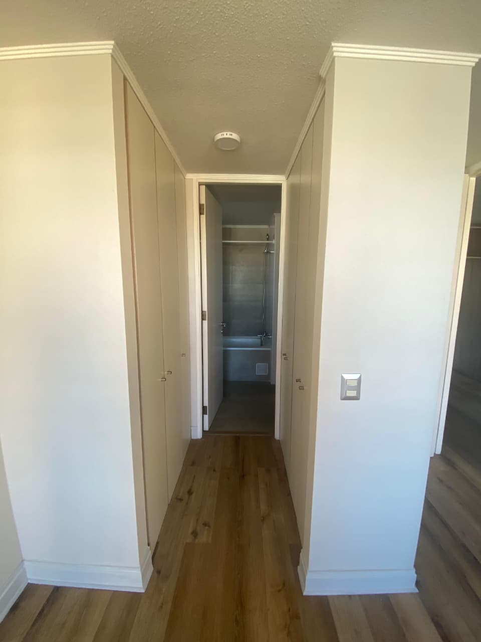 MODERNO DEPARTAMENTO CON GRAN BALCÓN Y 2 SUITES EN CONCEPCIÓN-EDIFICIO BANDERA - Imagen 4