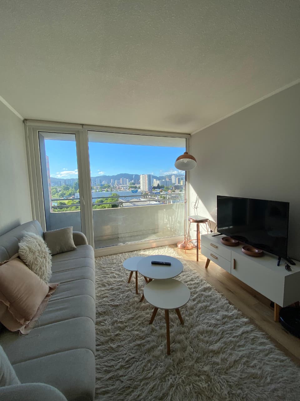 MODERNO DEPARTAMENTO CON GRAN BALCÓN Y 2 SUITES EN CONCEPCIÓN-EDIFICIO BANDERA - Imagen 19